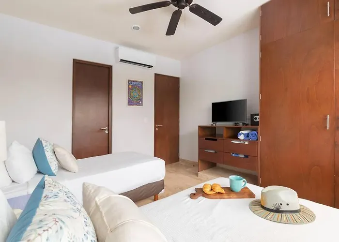 Crlstalida Swim Up & Free Bikes By Casa Paraiso